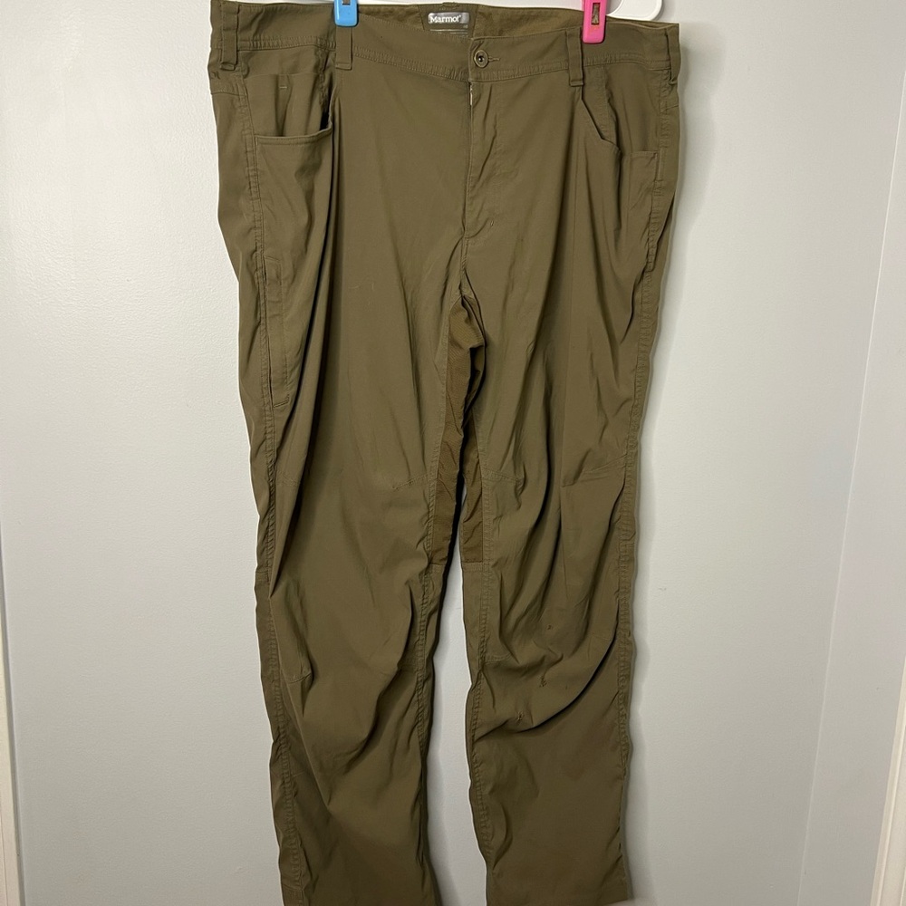 Mens Marmot utility pants size medium
